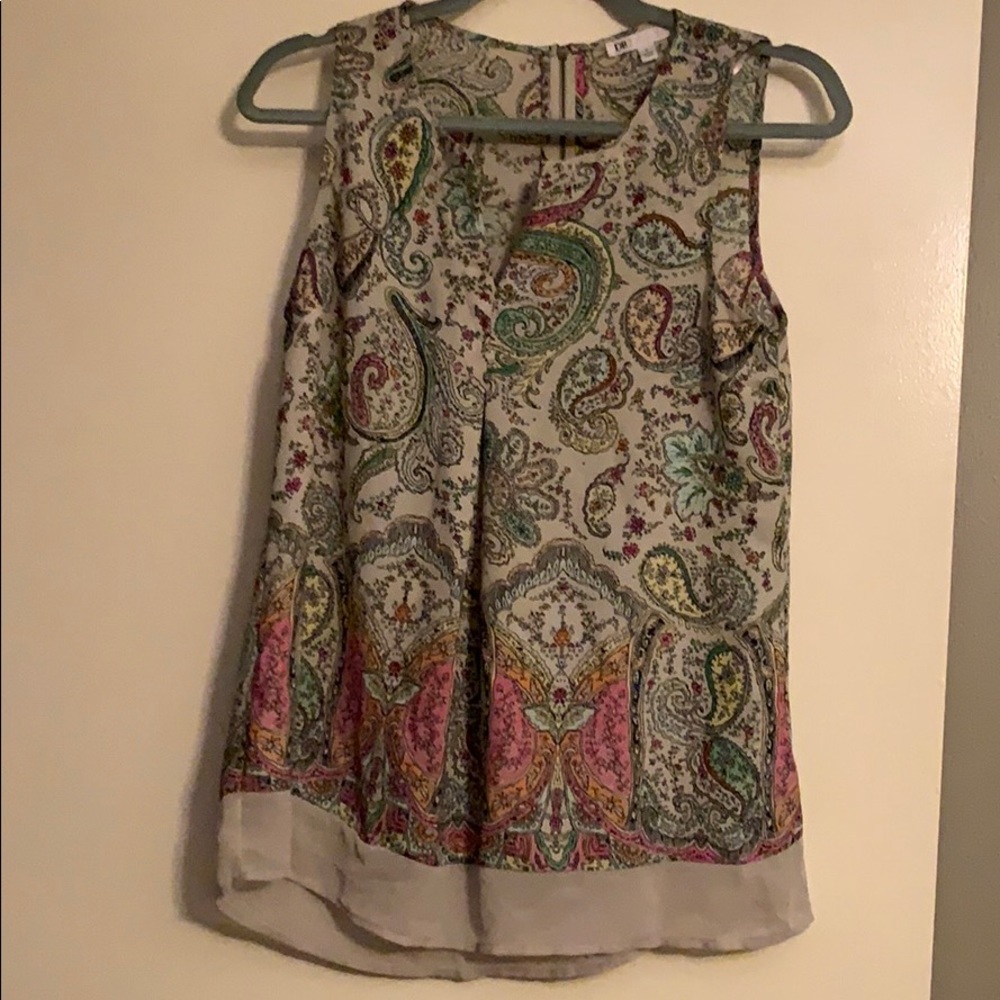 Sleeveless Blouse